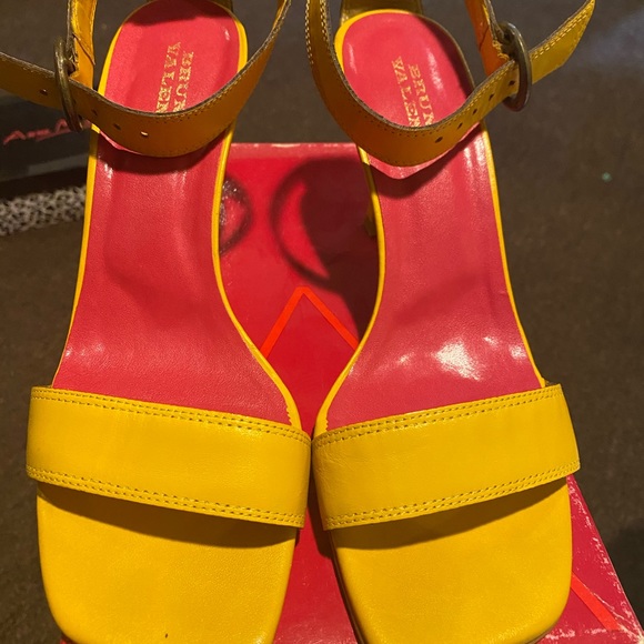 Sandals - Picture 2 of 2